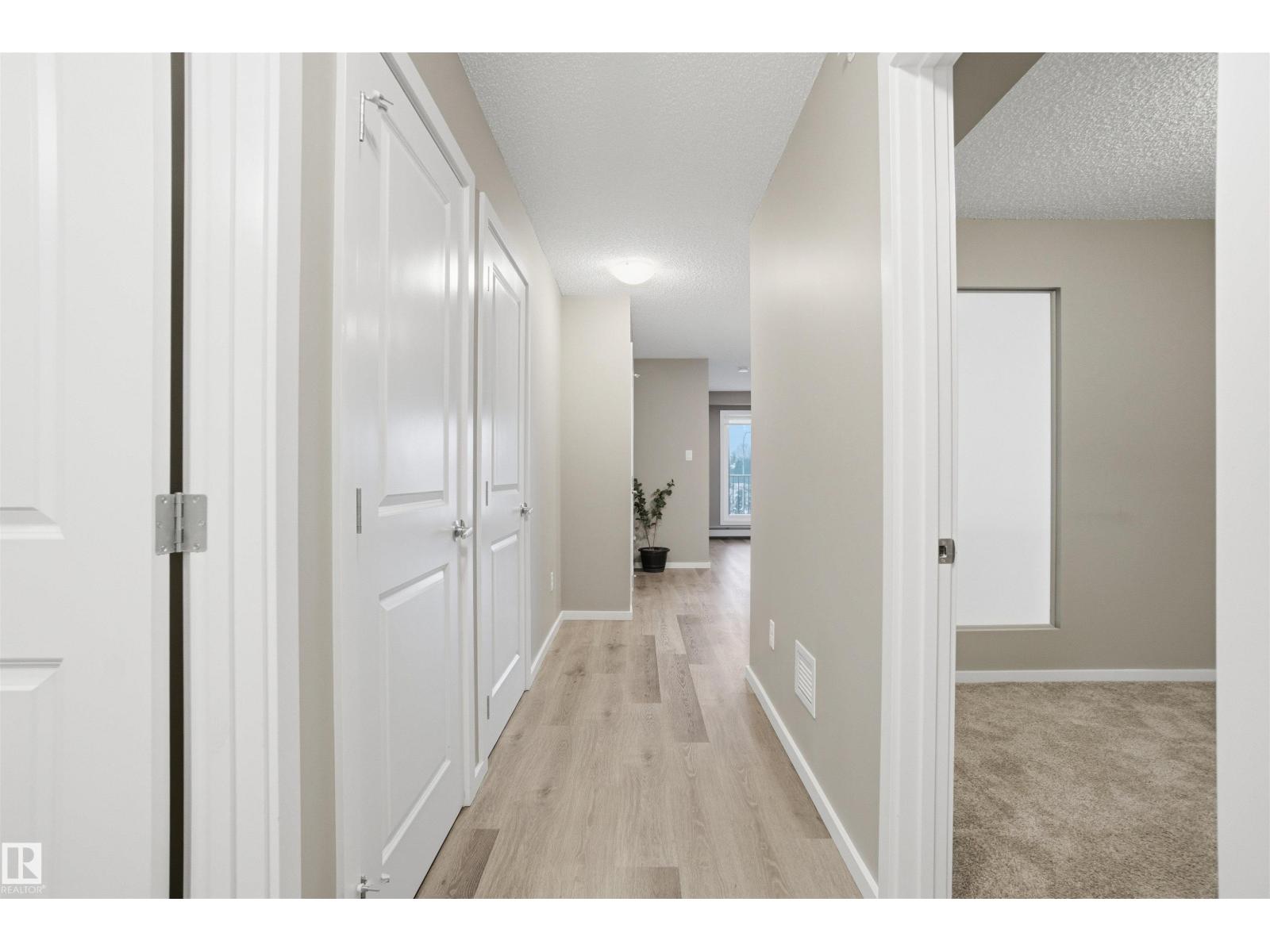 #427 148 Ebbers Bv Nw, Edmonton, Alberta  T5Y 4A4 - Photo 5 - E4468468