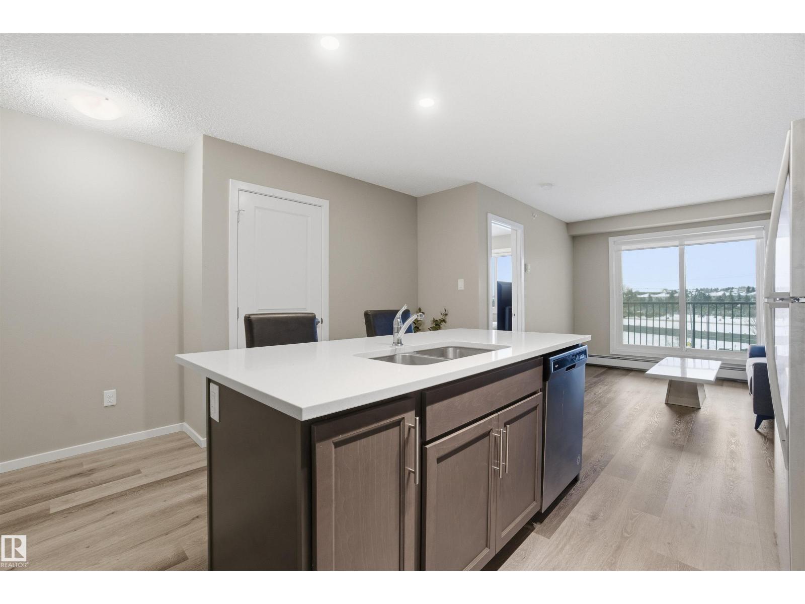 #427 148 Ebbers Bv Nw, Edmonton, Alberta  T5Y 4A4 - Photo 9 - E4468468