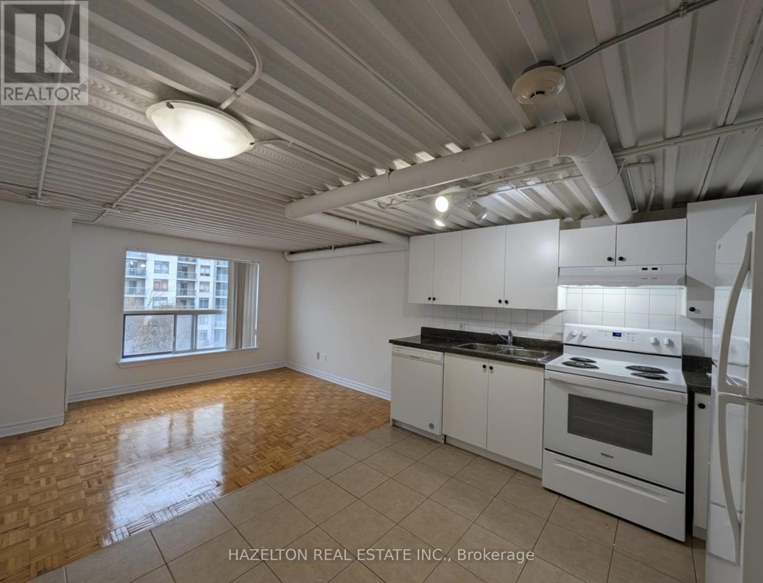 505 - 806 Lansdowne Avenue, Toronto, Ontario  M6H 4K2 - Photo 6 - W12638322