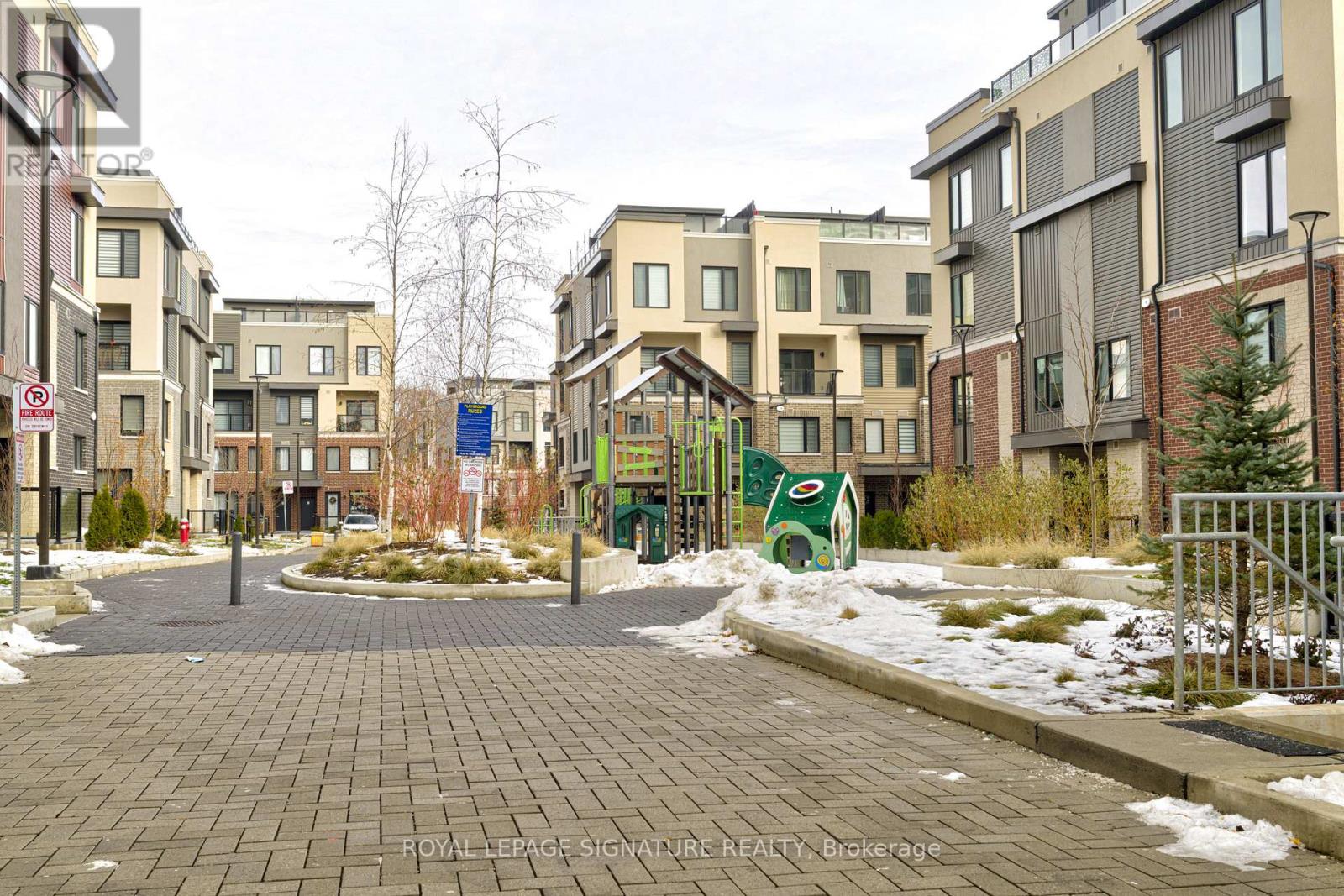 4 - 3429 Ridgeway Drive, Mississauga, Ontario  L5L 0B9 - Photo 31 - W12644864