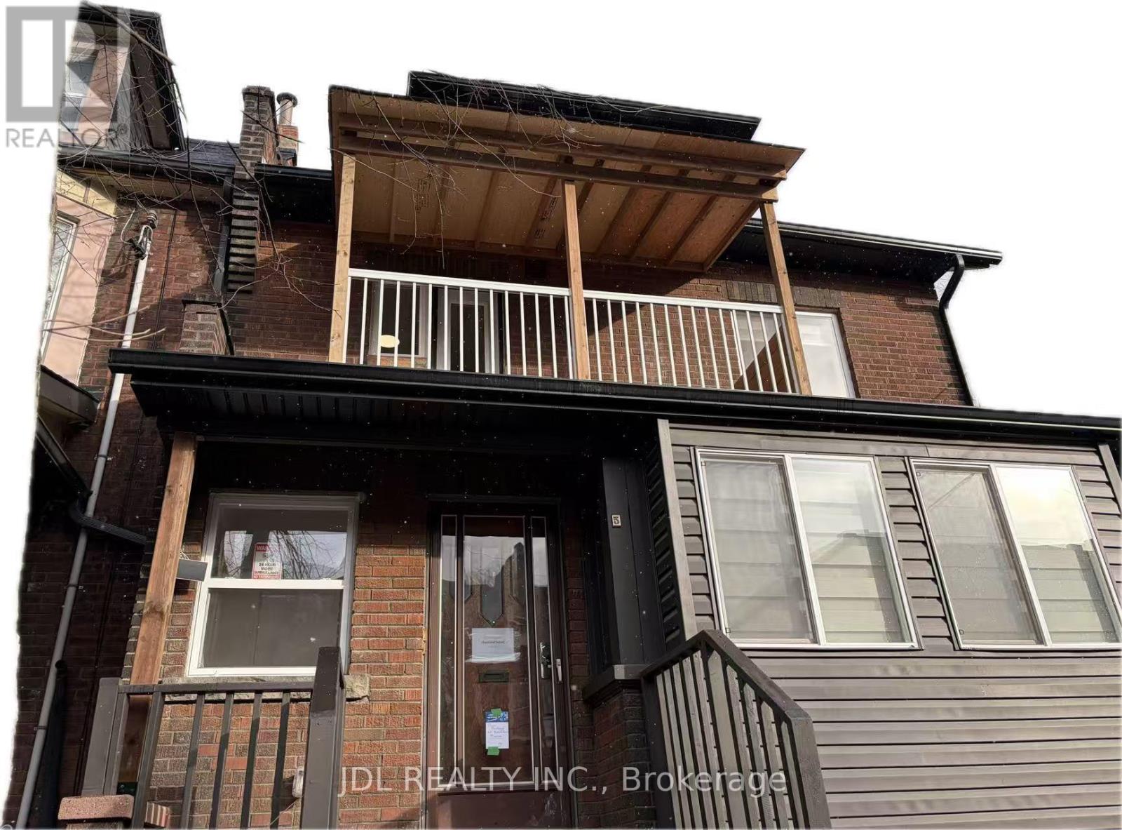 5 - 5 SORAUREN AVENUE, Toronto, Ontario