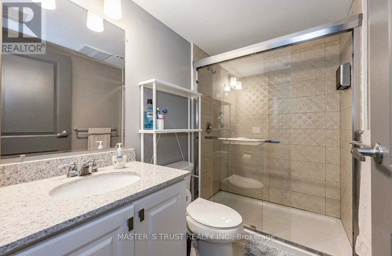 502 - 321 Spruce Street, Waterloo, Ontario  N2L 0G4 - Photo 10 - X12644888