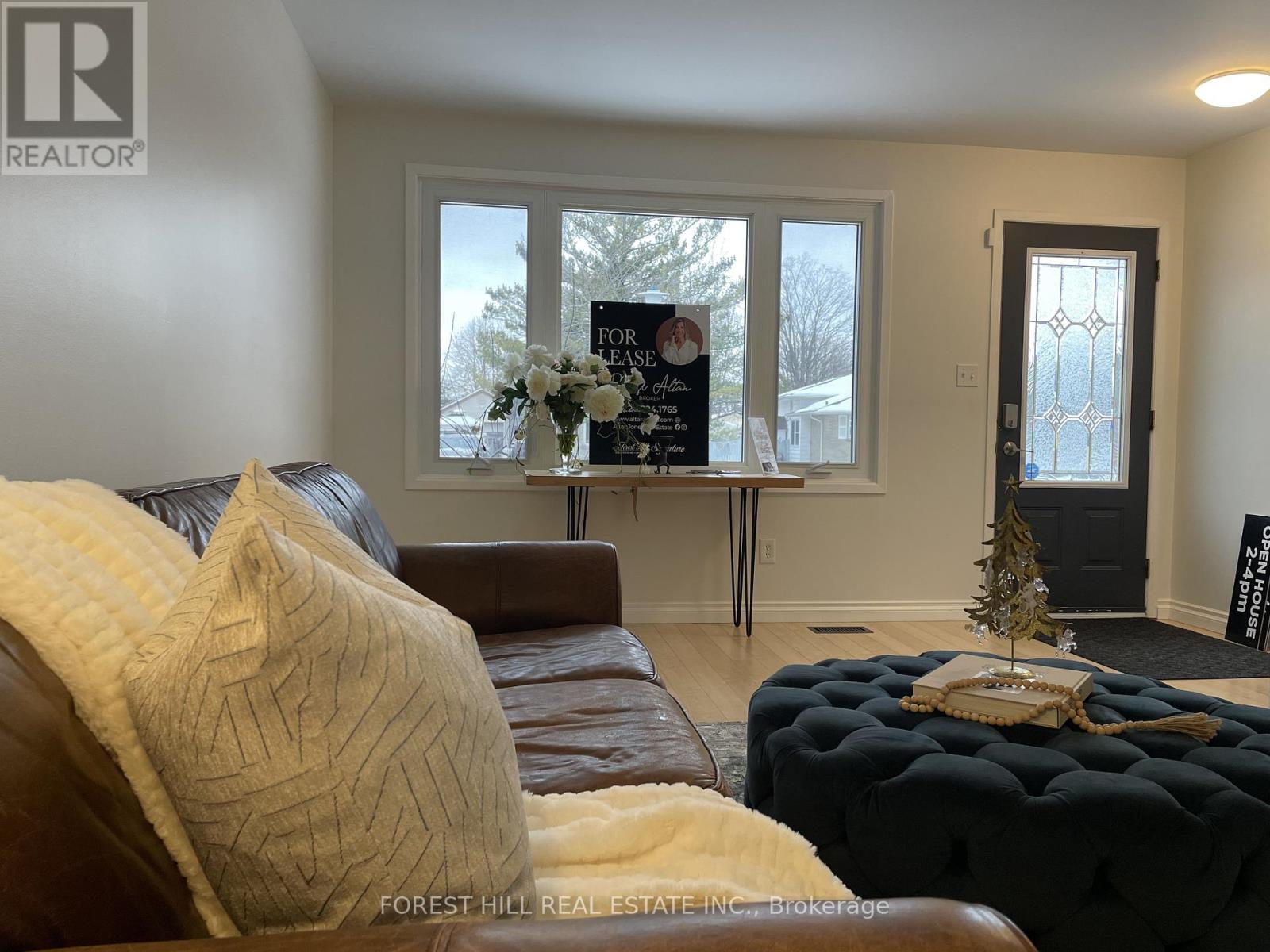 609 Millbank Drive, London South, Ontario  N6E 1Y6 - Photo 4 - X12644896