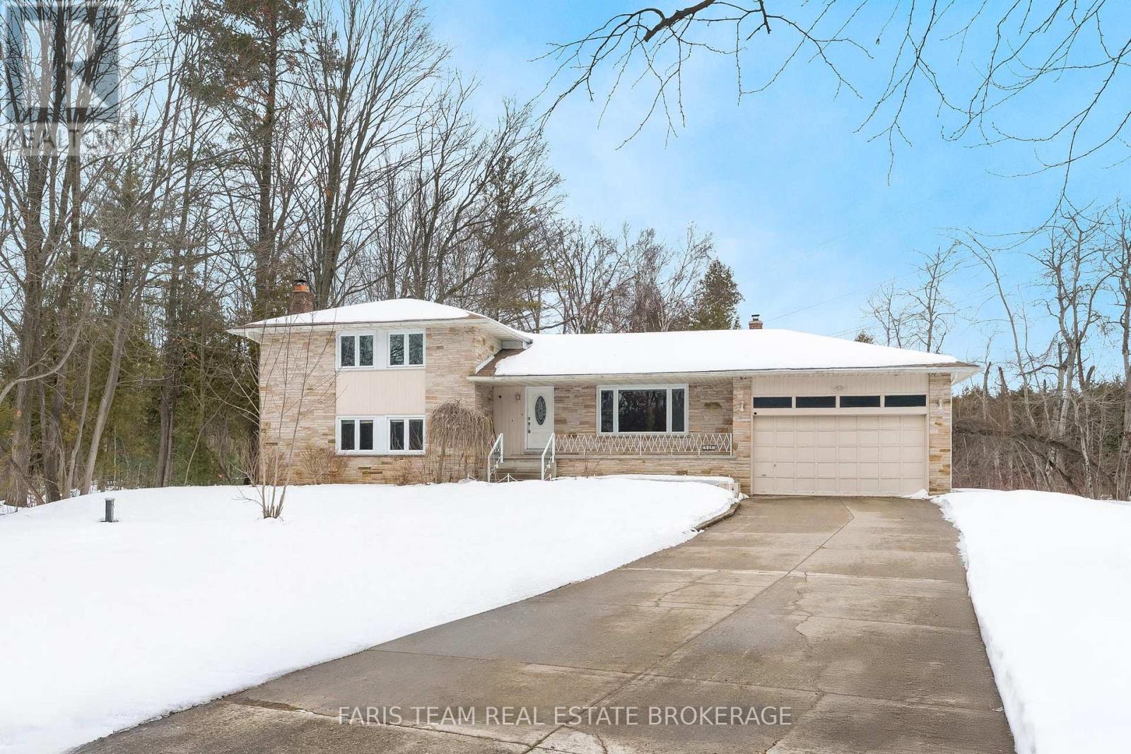 2597 GEORGE JOHNSTON ROAD, Springwater, Ontario