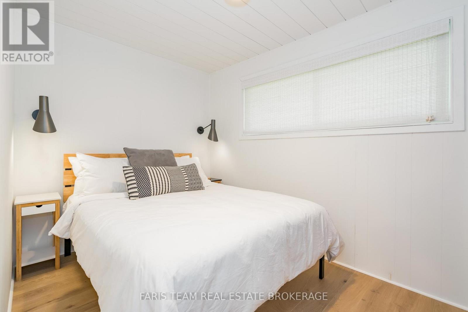 1010 Sanderson Road, Gravenhurst, Ontario  P0E 1N0 - Photo 12 - X12518134