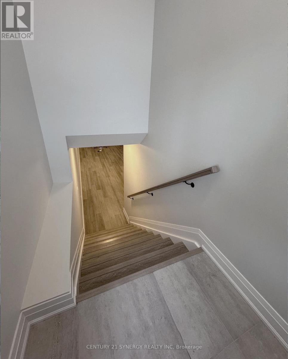 822 Namur Street, Russell, Ontario  K0A 1W0 - Photo 3 - X12644908