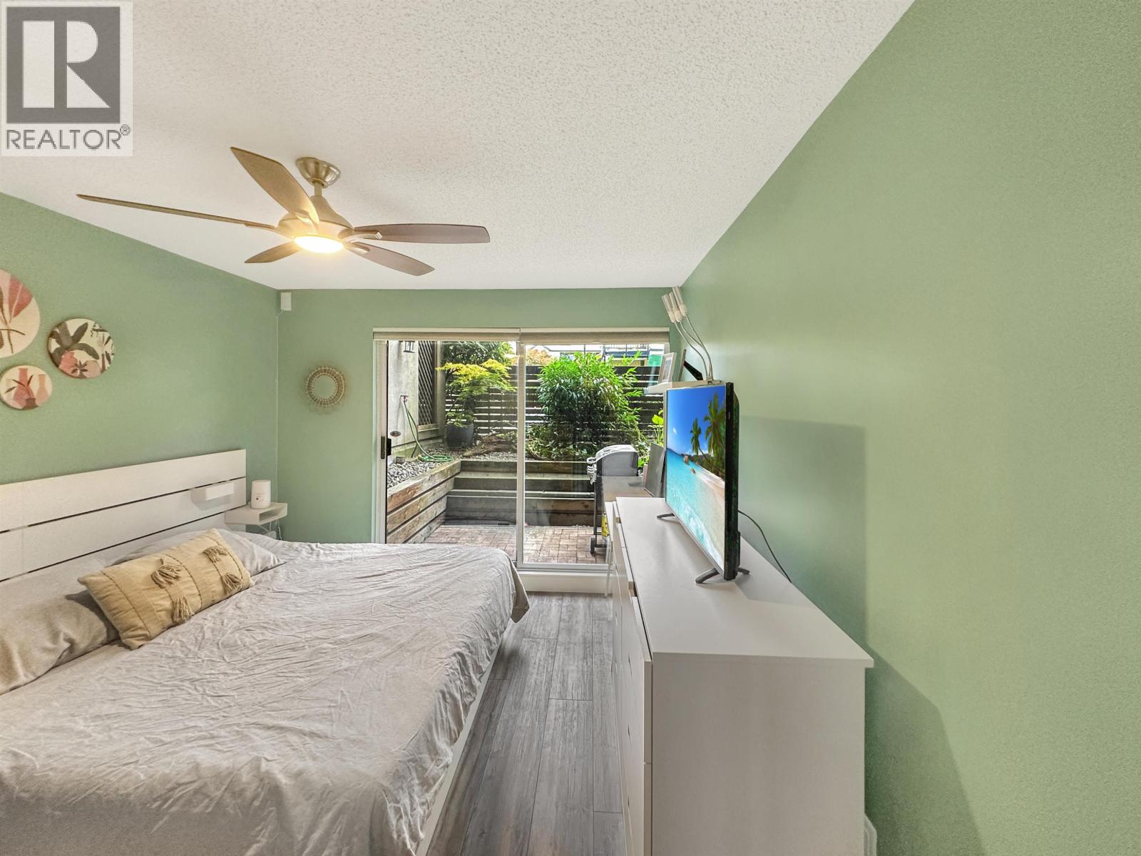 103 3 K De K Court, New Westminster, British Columbia  V3M 6B6 - Photo 13 - R3052911