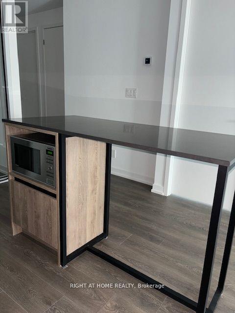 C0511 - 8 Beverley Glen Boulevard, Vaughan, Ontario  L4J 8N8 - Photo 19 - N12644910