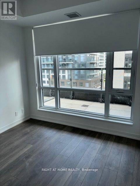 C0511 - 8 Beverley Glen Boulevard, Vaughan, Ontario  L4J 8N8 - Photo 6 - N12644912