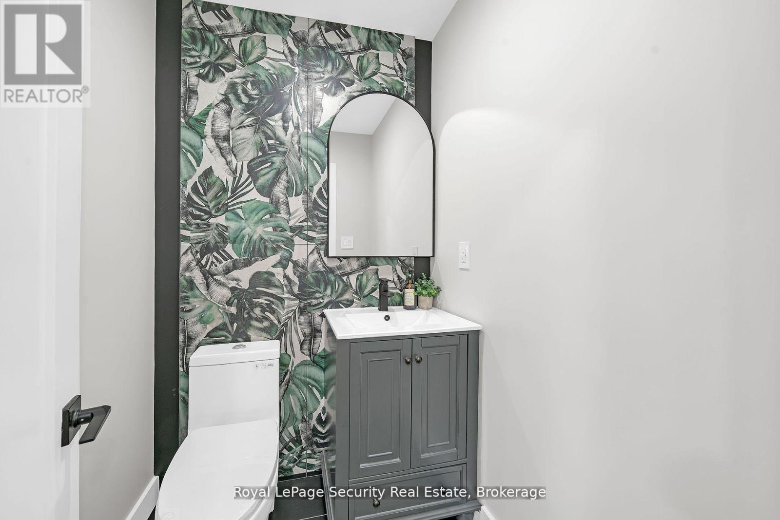 74 Andrea Lane, Vaughan, Ontario  L4L 1E7 - Photo 14 - N12644914