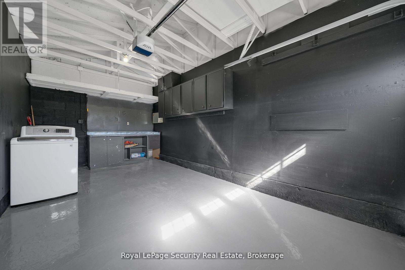 74 Andrea Lane, Vaughan, Ontario  L4L 1E7 - Photo 31 - N12644914