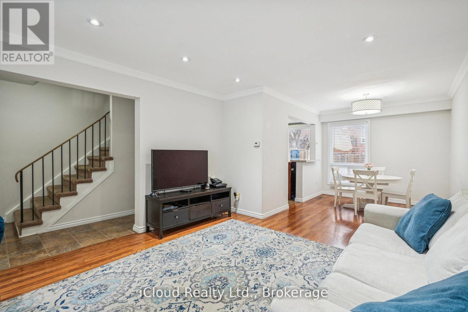 36 Berkshire Square E, Brampton, Ontario  L6Z 1N4 - Photo 12 - W12644890