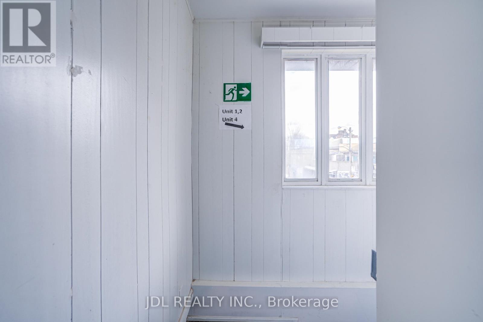 6 - 5 Sorauren Avenue, Toronto, Ontario  M6R 2C6 - Photo 24 - W12644898