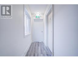 6 - 5 SORAUREN AVENUE, Toronto, Ontario