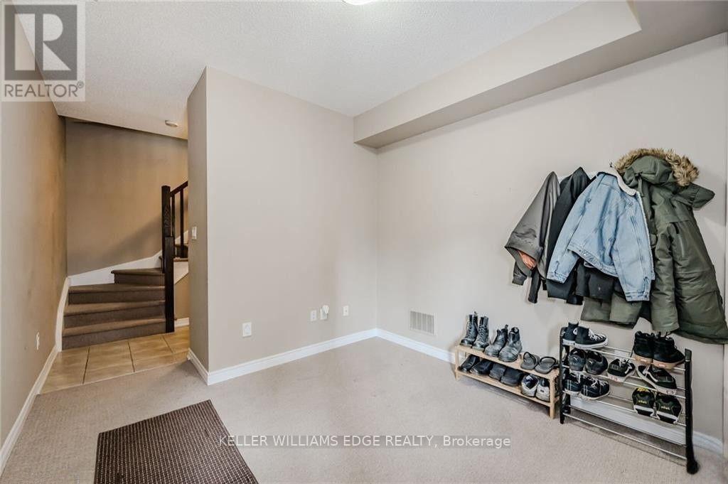 83 - 1401 Plains Road E, Burlington, Ontario  L7R 0C2 - Photo 4 - W12644904