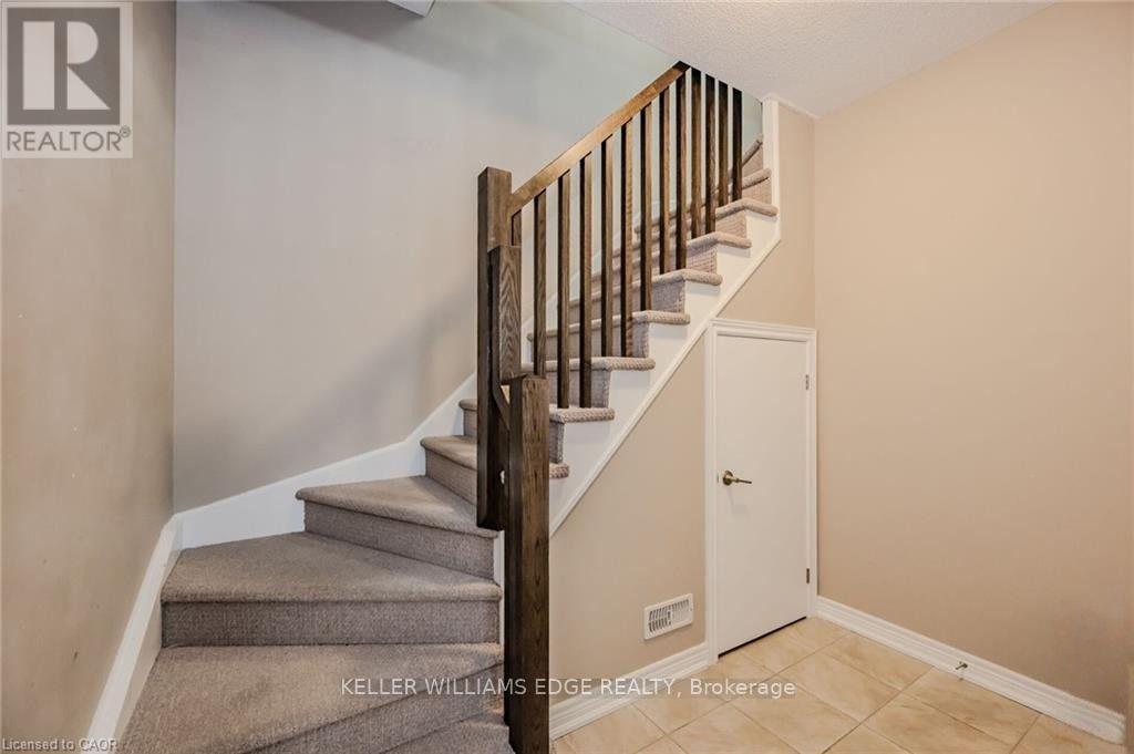 83 - 1401 Plains Road E, Burlington, Ontario  L7R 0C2 - Photo 5 - W12644904