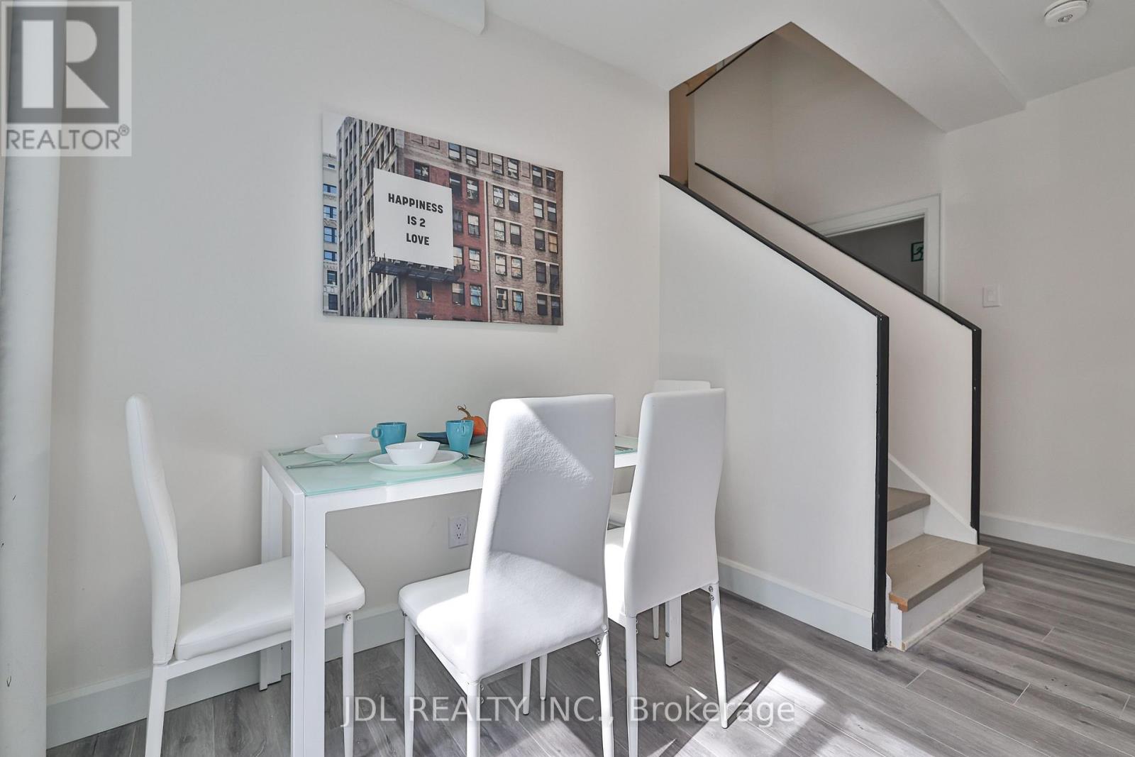 7 - 5 Sorauren Avenue, Toronto, Ontario  M6R 2C6 - Photo 24 - W12644916