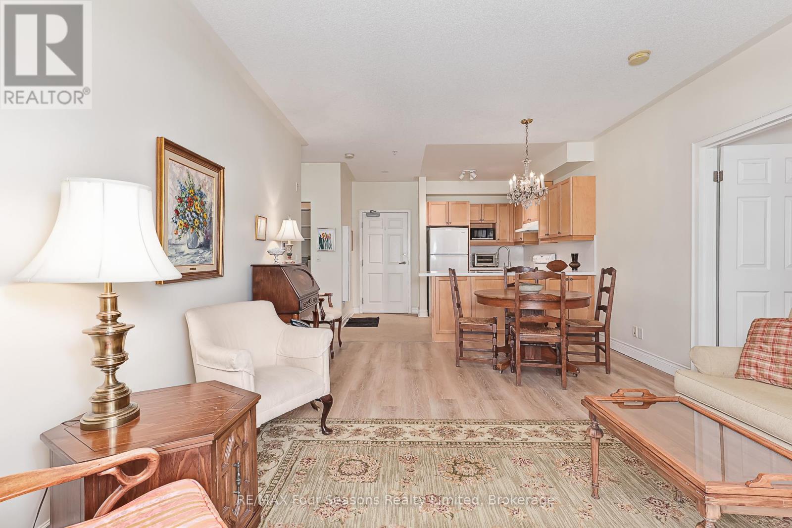 310 - 91 Raglan Street, Collingwood, Ontario  L9Y 0B2 - Photo 11 - S12644928