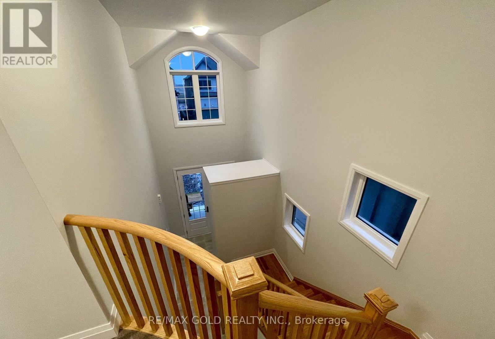 888 Knights Lane, Woodstock, Ontario  N4T 0P7 - Photo 6 - X12644906