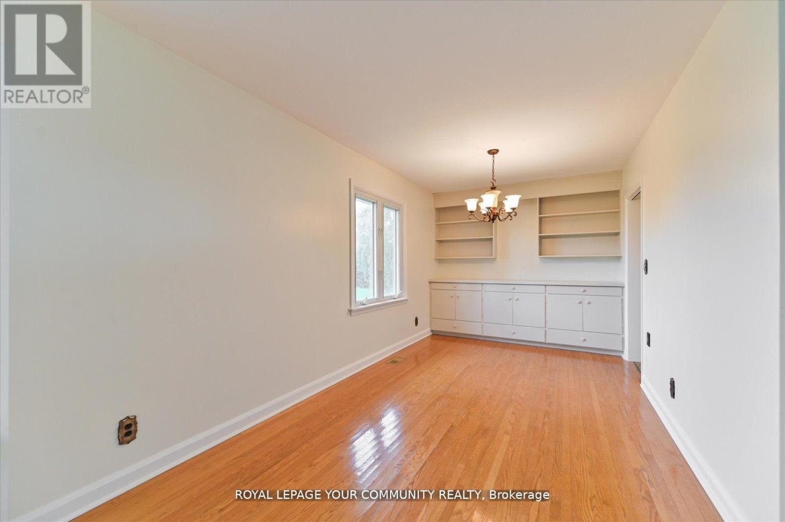 6162 Highway 9, King, Ontario  L0G 1T0 - Photo 16 - N12435714