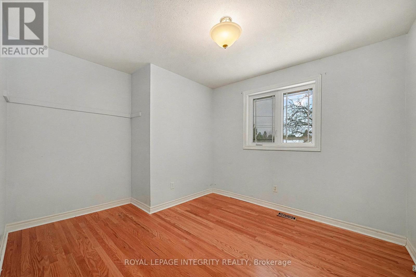 1160 Barnett Drive, Ottawa, Ontario  K4C 1C7 - Photo 11 - X12644926