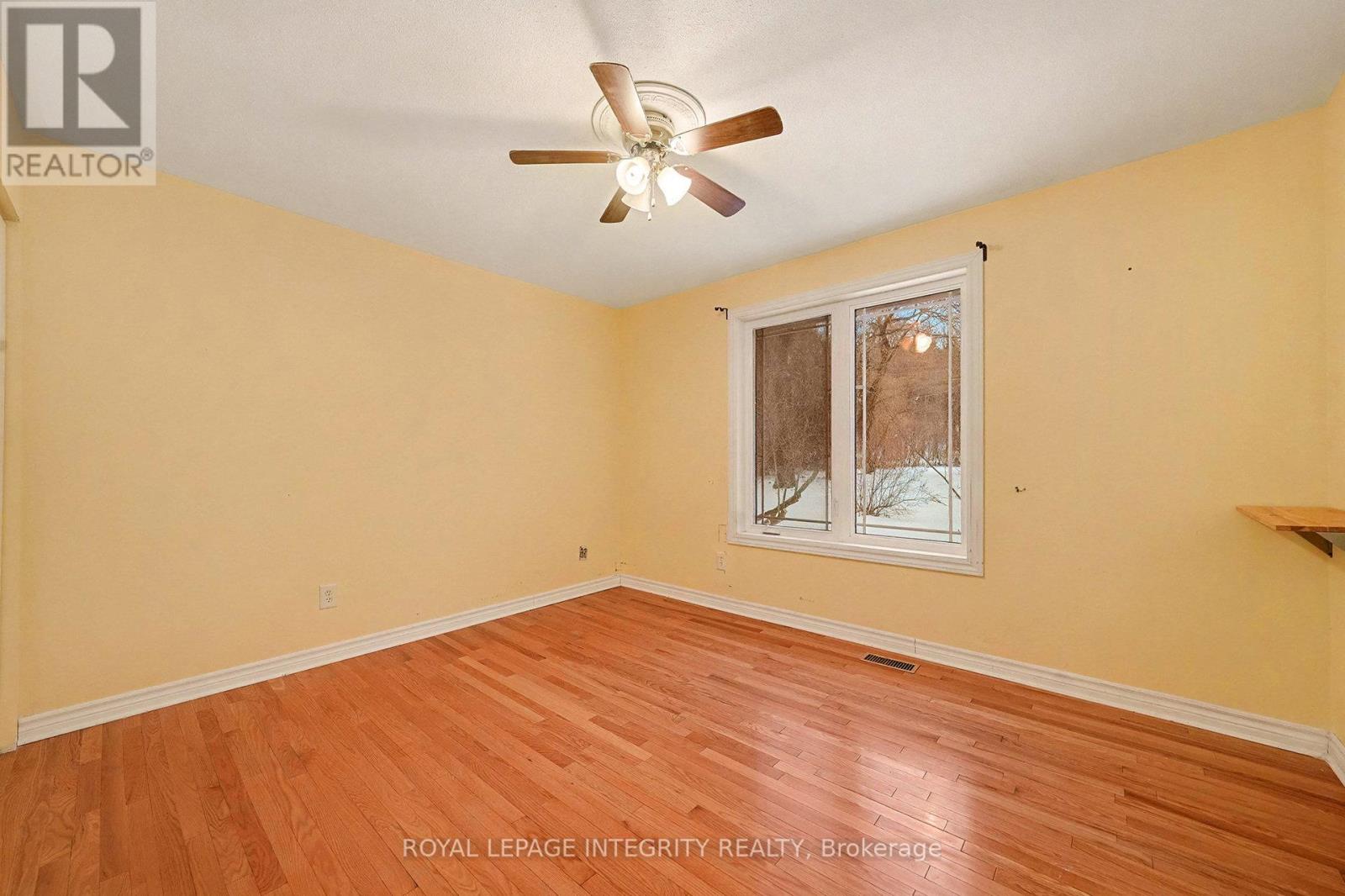 1160 Barnett Drive, Ottawa, Ontario  K4C 1C7 - Photo 12 - X12644926