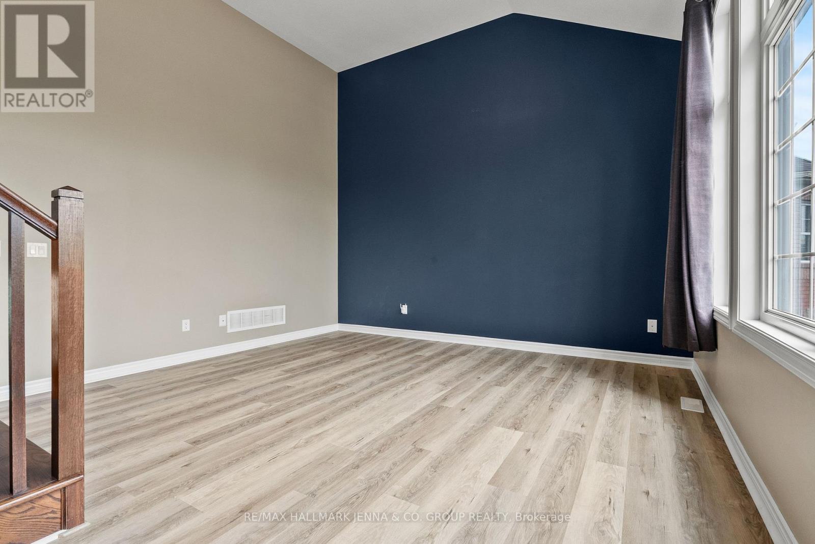 326 Gallantry Way, Ottawa, Ontario  K2S 0P8 - Photo 19 - X12644968