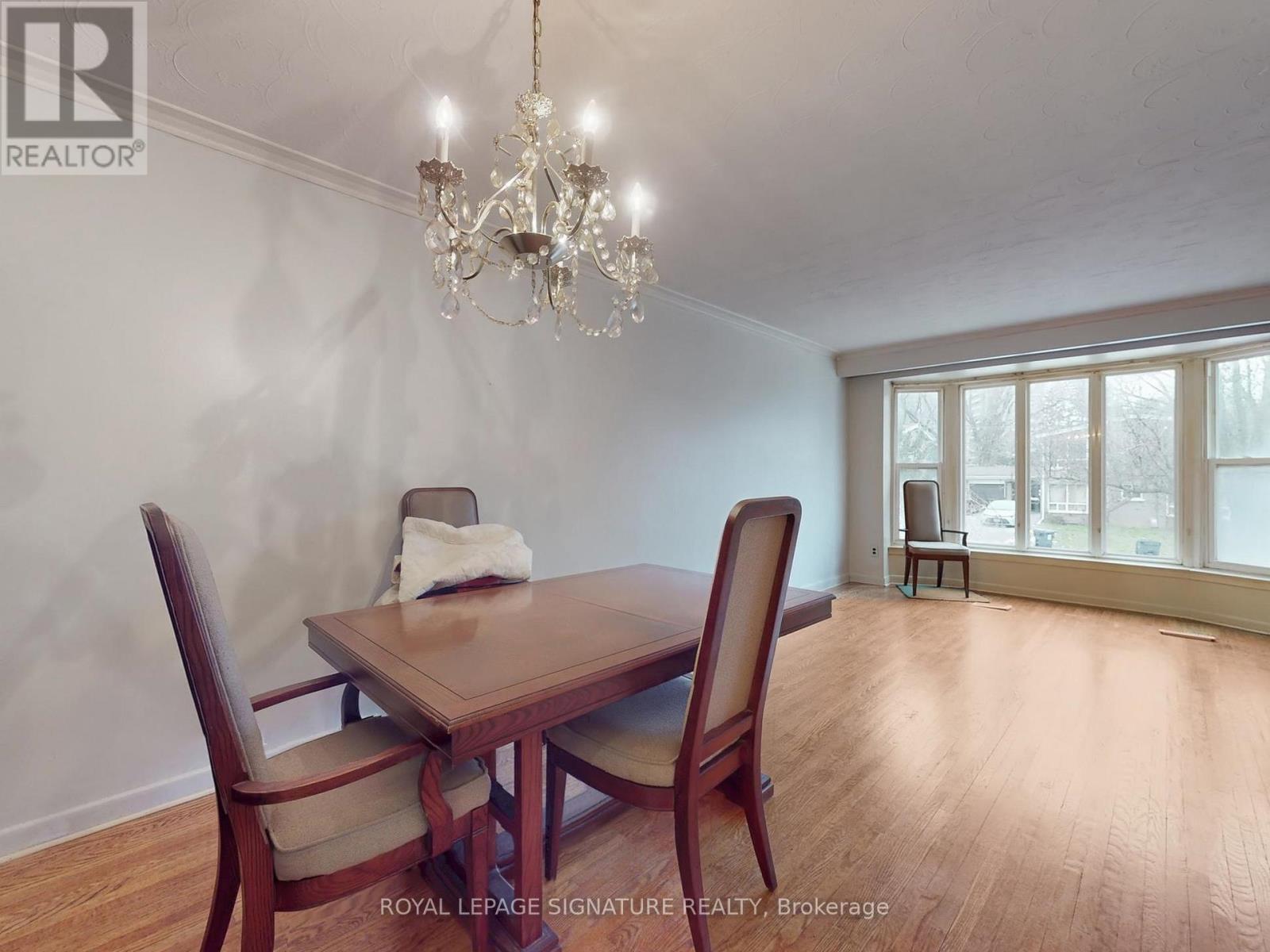 215 Woodsworth Road, Toronto, Ontario  M2L 2T5 - Photo 13 - C12643932
