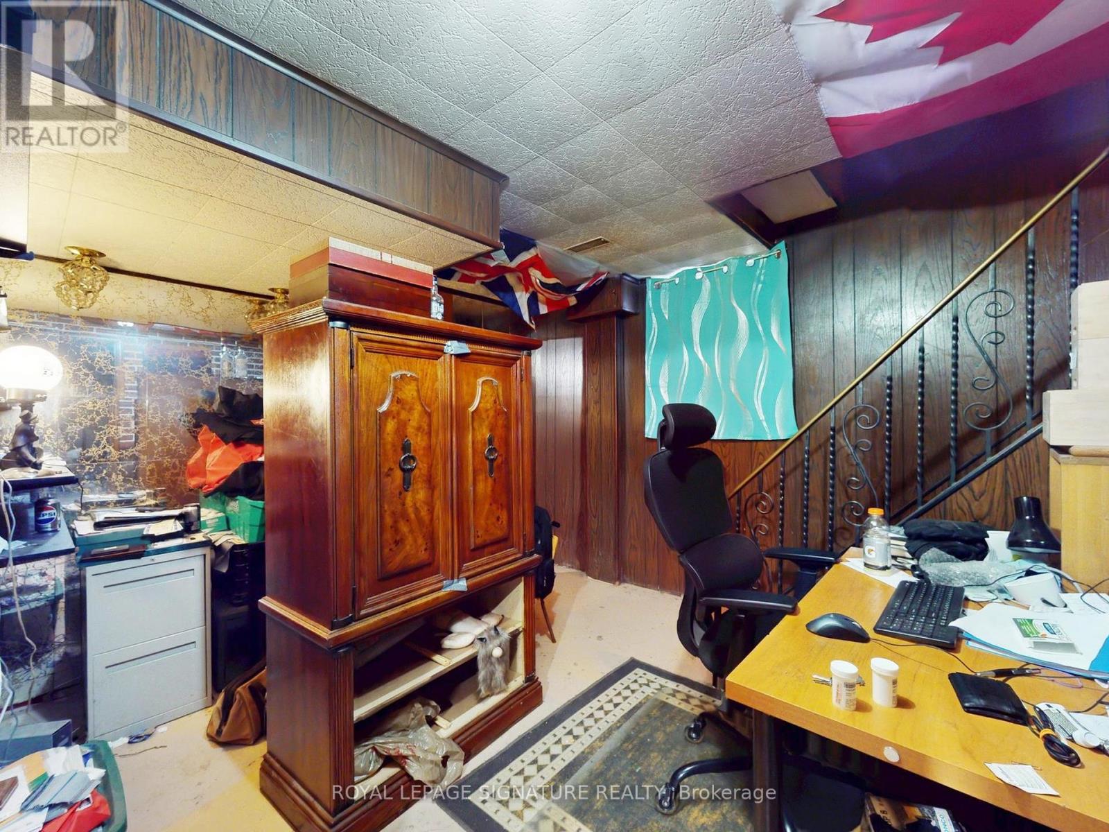 215 Woodsworth Road, Toronto, Ontario  M2L 2T5 - Photo 32 - C12643932