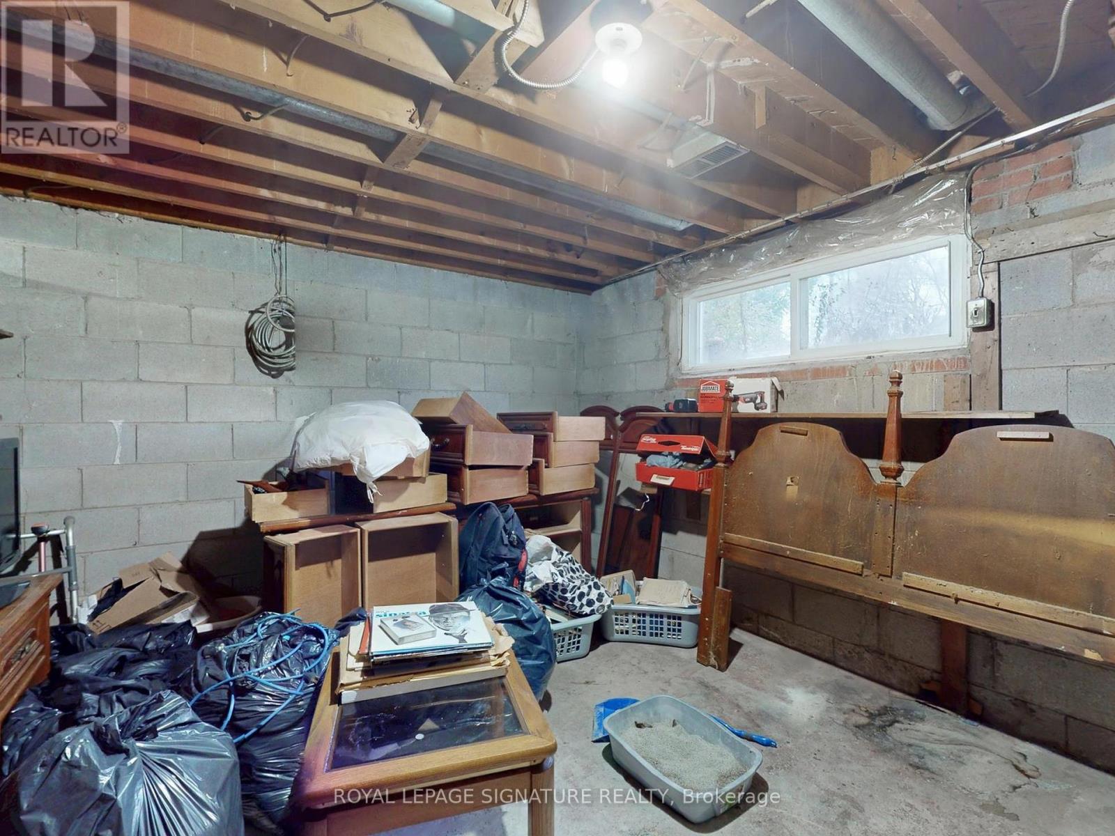 215 Woodsworth Road, Toronto, Ontario  M2L 2T5 - Photo 37 - C12643932