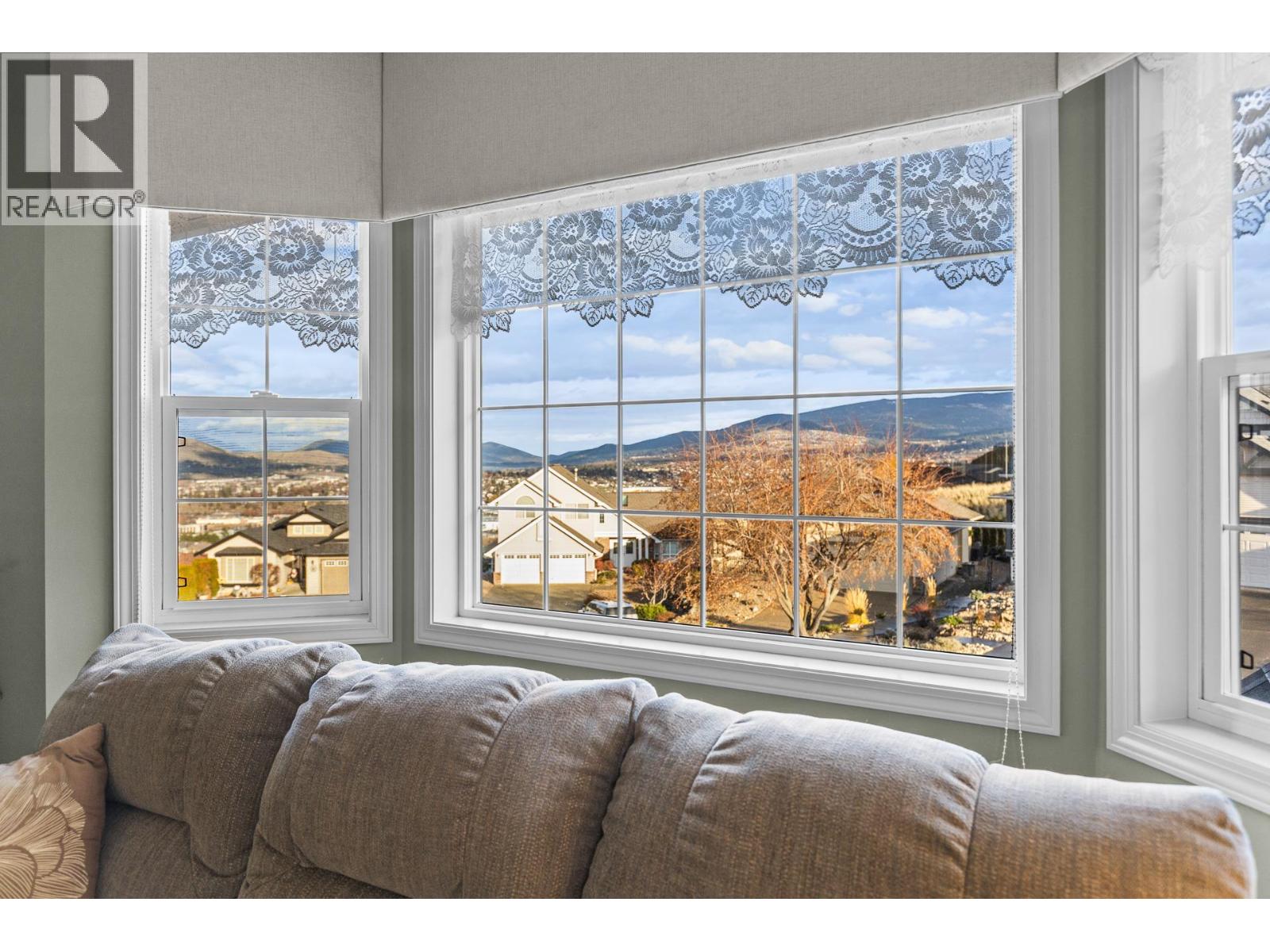 880 Mt Bulman Place, Vernon, British Columbia  V1B 2Z3 - Photo 15 - 10371180