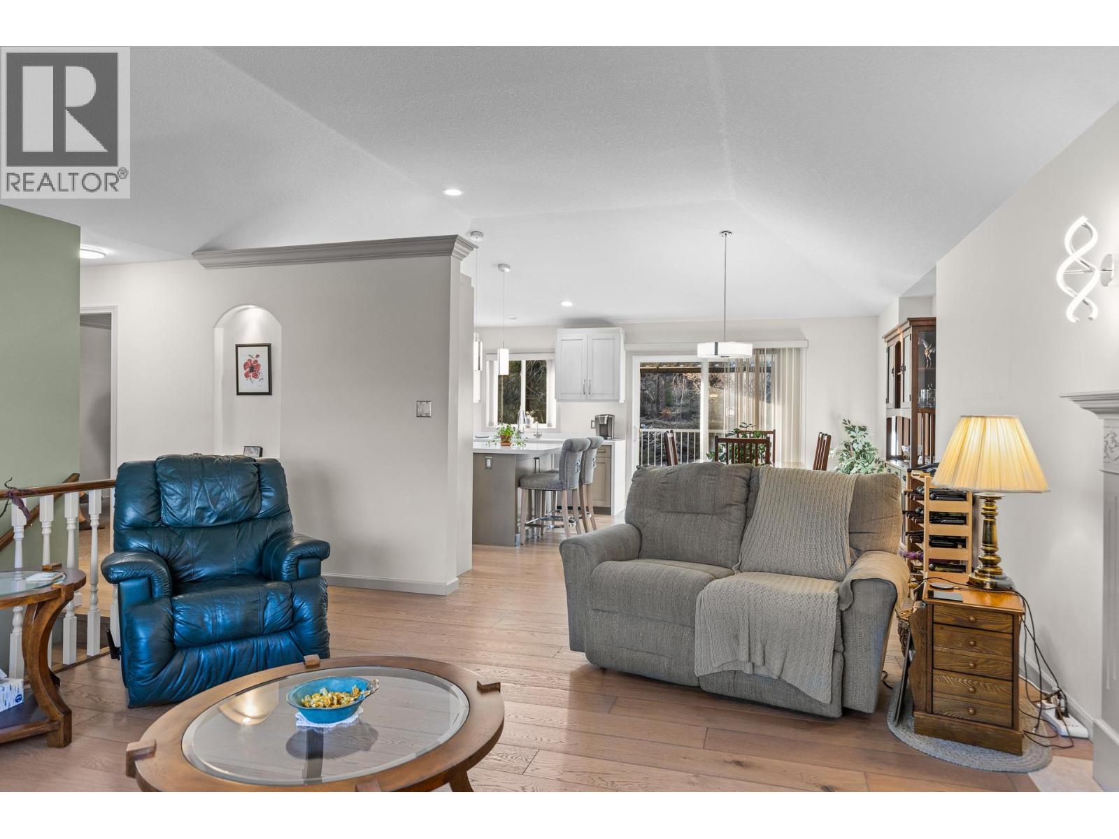 880 Mt Bulman Place, Vernon, British Columbia  V1B 2Z3 - Photo 17 - 10371180