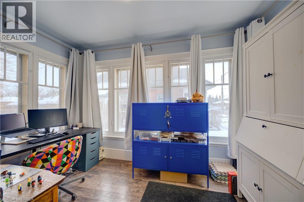 688 Colborne Street, Brantford, Ontario  N3S 3R1 - Photo 19 - 40794244