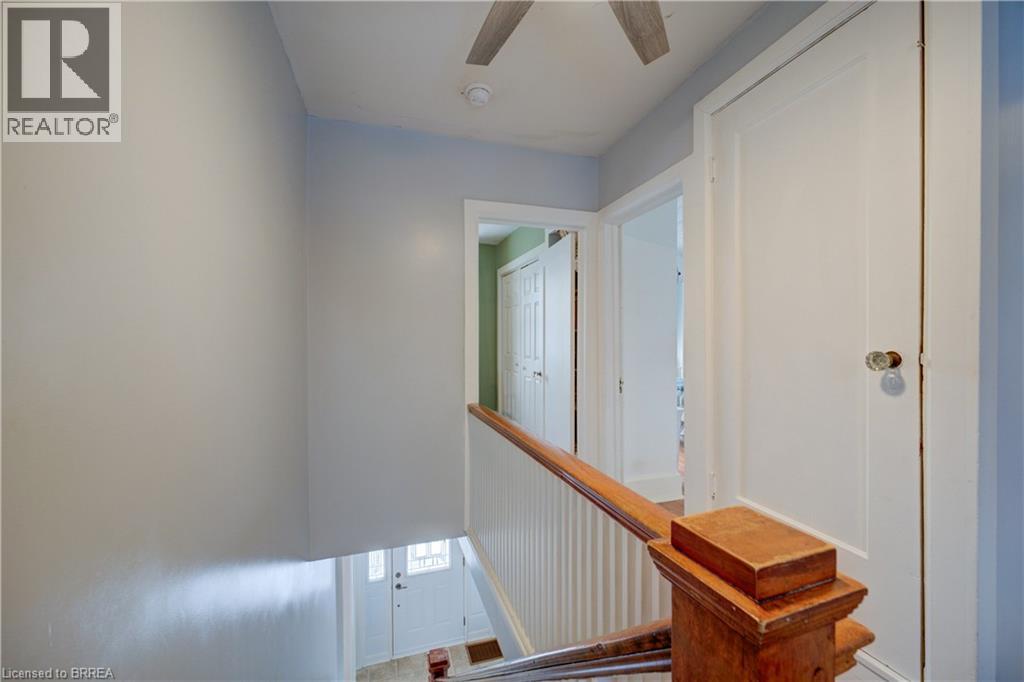 688 Colborne Street, Brantford, Ontario  N3S 3R1 - Photo 23 - 40794244