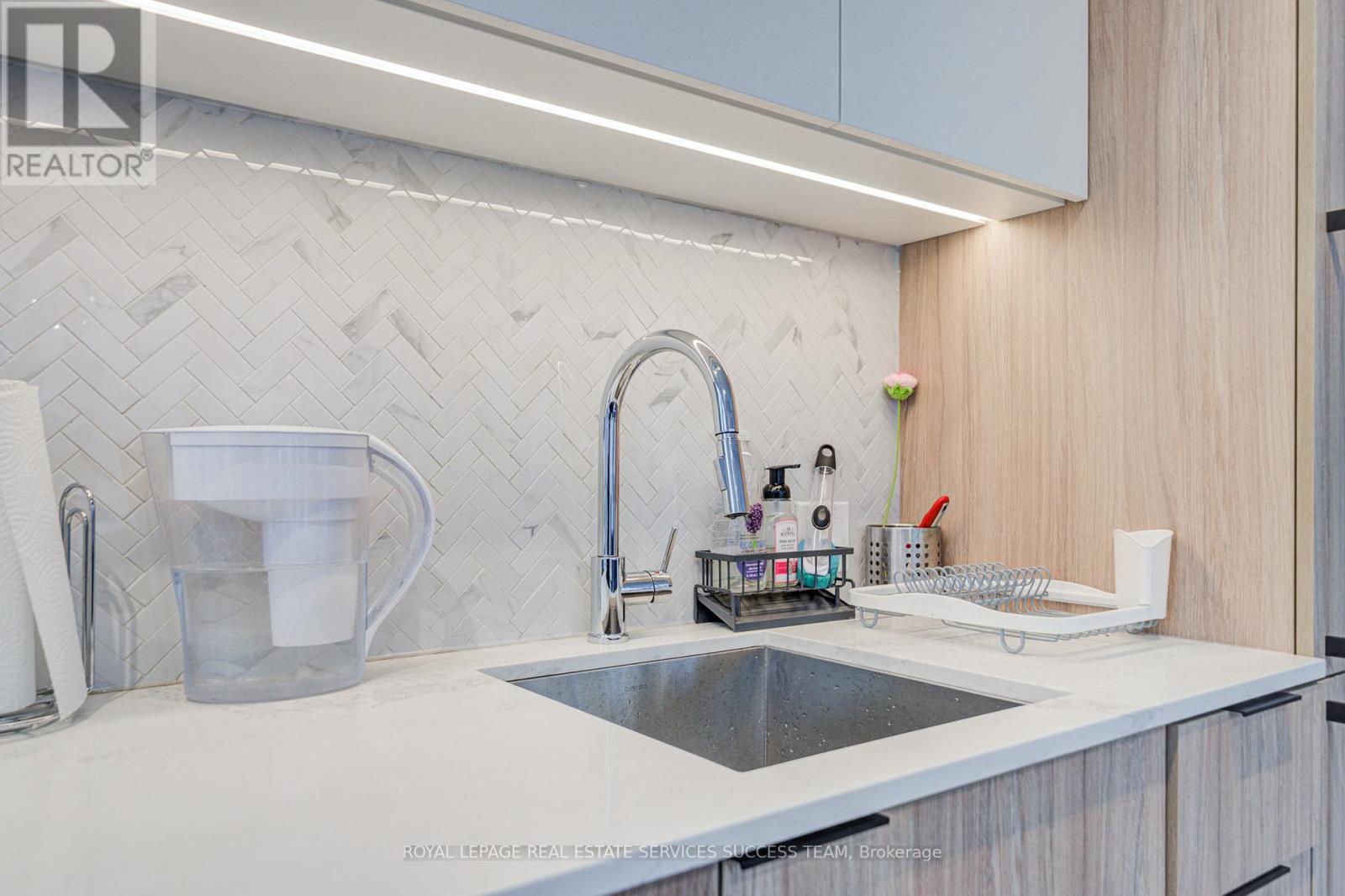 903 - 82 Dalhousie Street, Toronto, Ontario  M5B 0C5 - Photo 27 - C12644938