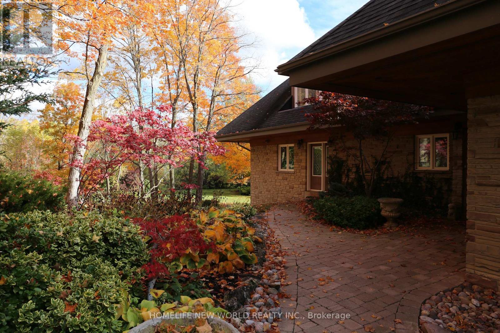 13867 Woodbine Avenue, Whitchurch-Stouffville, Ontario  L4A 2G1 - Photo 10 - N12644934