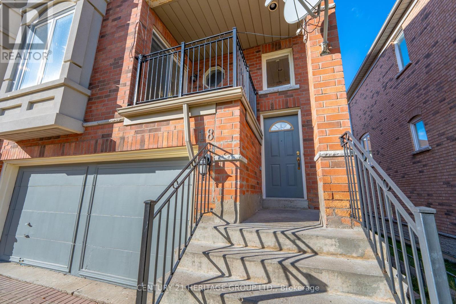 18 Orchid Road, Markham, Ontario  L3T 7T6 - Photo 5 - N12644960