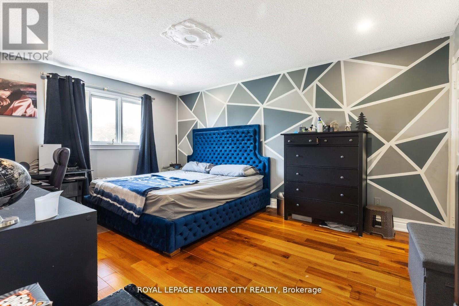 15 Thistle Ridge Drive Ne, Vaughan, Ontario  L2L 3K3 - Photo 25 - N12644962