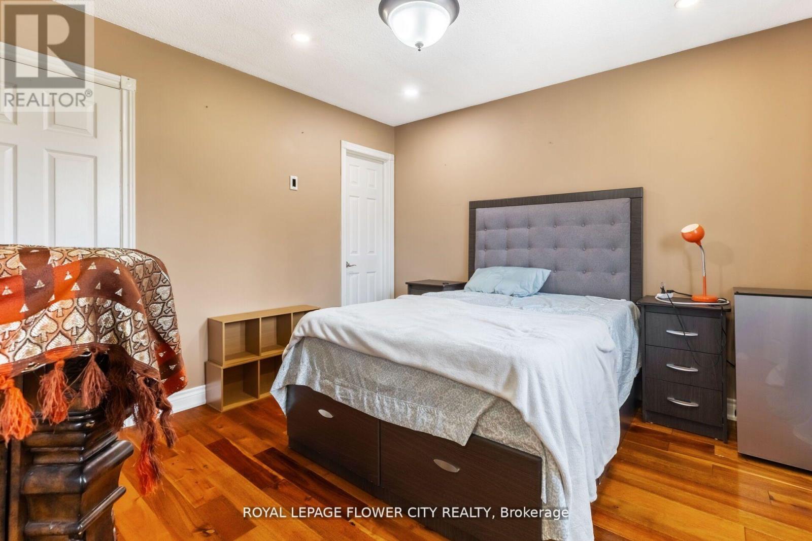 15 Thistle Ridge Drive Ne, Vaughan, Ontario  L2L 3K3 - Photo 27 - N12644962