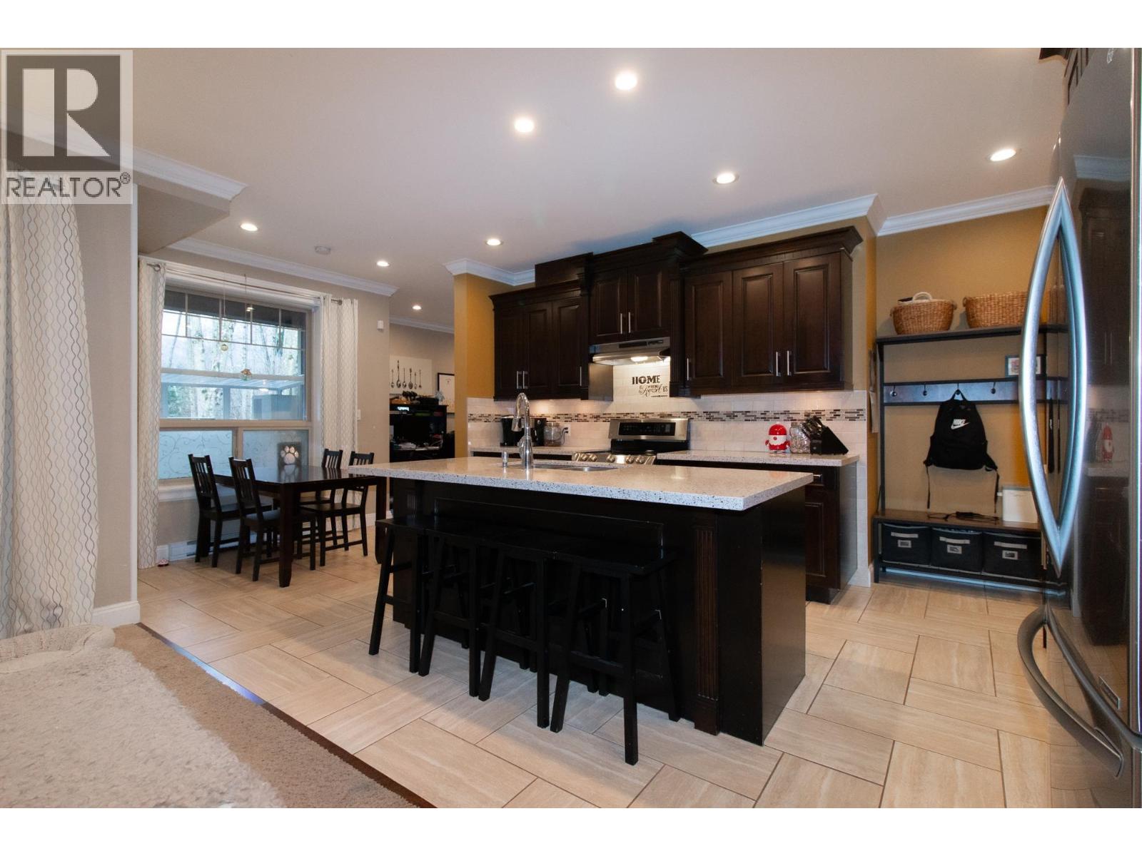 39043 Kingfisher Road, Squamish, British Columbia V8B 0S9 - Photo 9 - R3074614