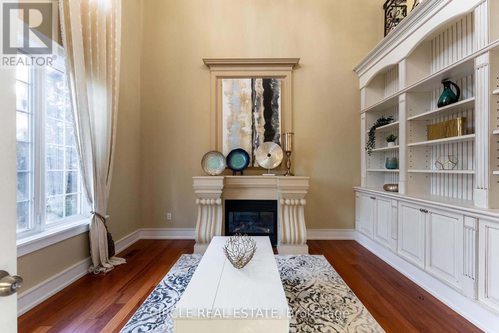 2489 Olinda Court, Mississauga, Ontario  L5C 4P5 - Photo 36 - W12496774