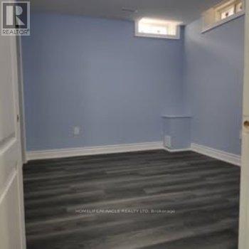 12 Manzanita Crescent, Brampton, Ontario  L7A 4C4 - Photo 11 - W12644920