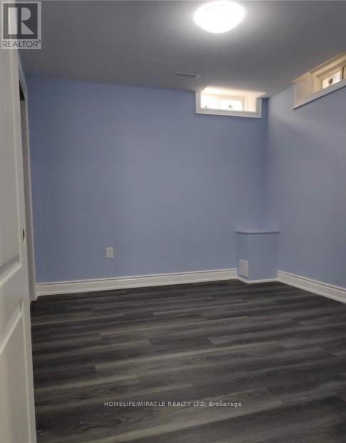 12 Manzanita Crescent, Brampton, Ontario  L7A 4C4 - Photo 6 - W12644920