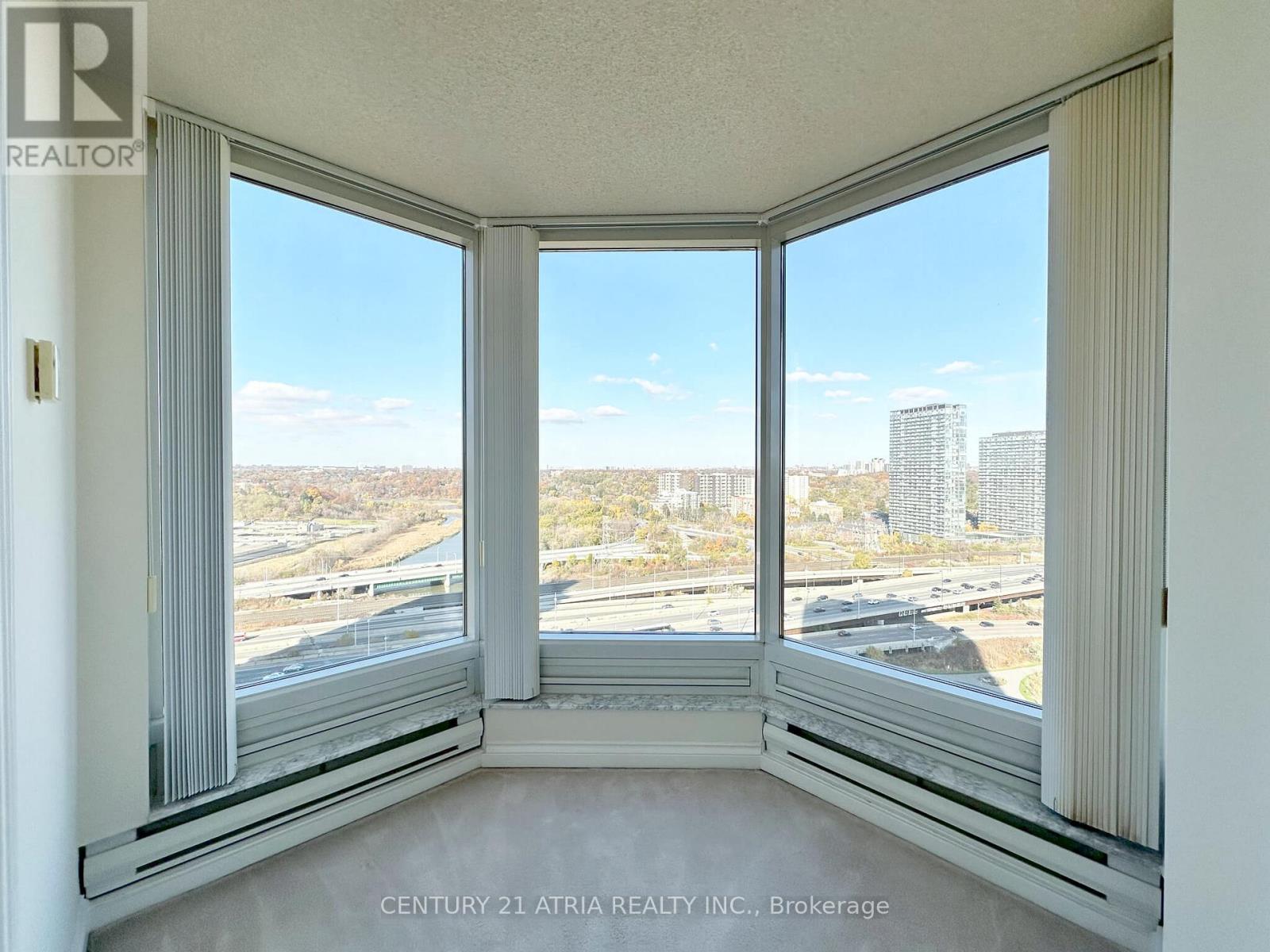 2310 - 1 Palace Pier Court, Toronto, Ontario  M8V 3W9 - Photo 10 - W12644940