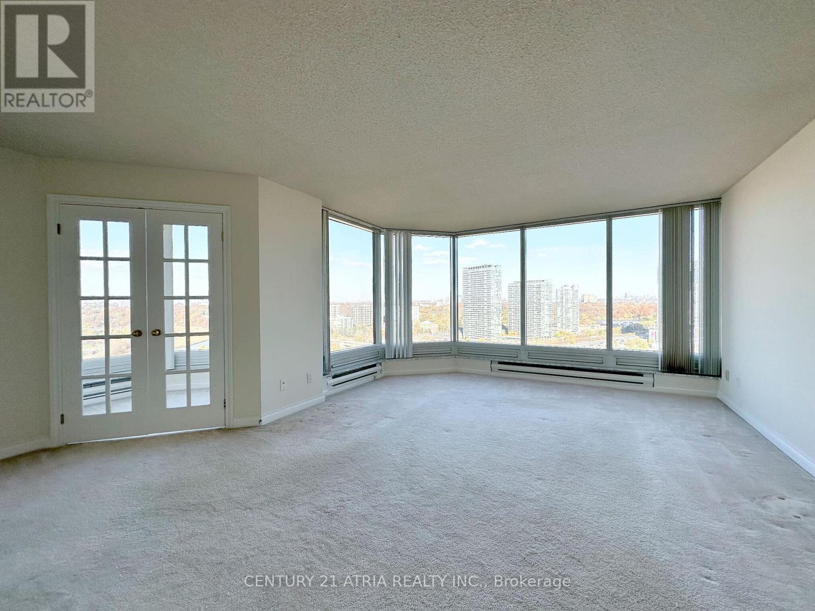 2310 - 1 Palace Pier Court, Toronto, Ontario  M8V 3W9 - Photo 2 - W12644940