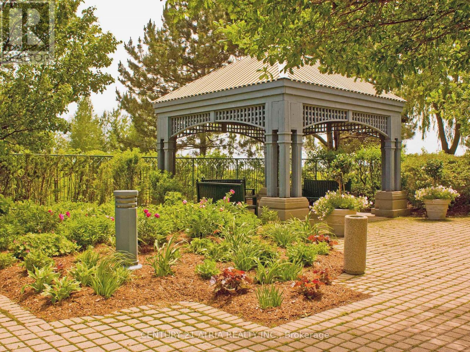 2310 - 1 Palace Pier Court, Toronto, Ontario  M8V 3W9 - Photo 24 - W12644940