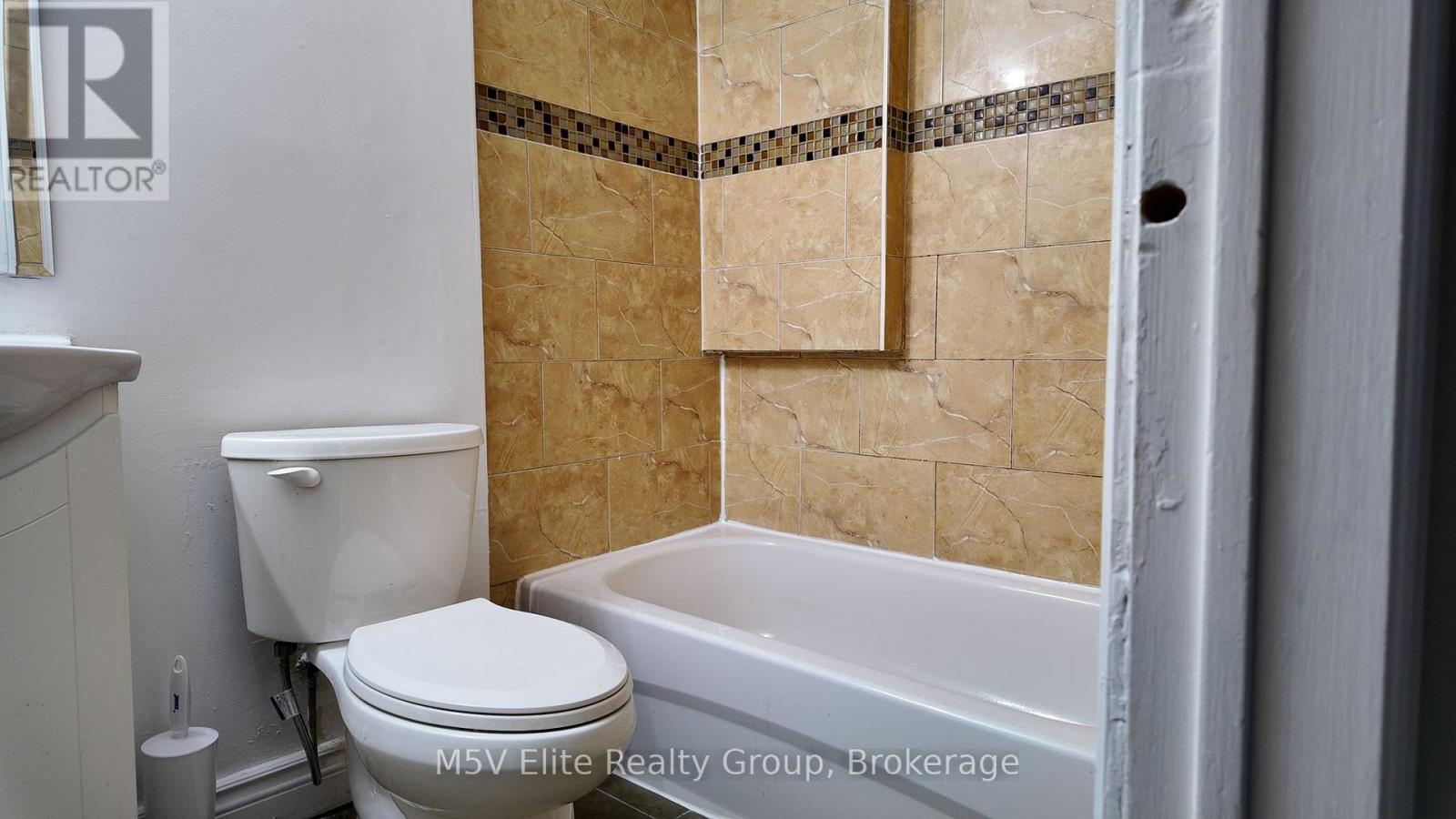 Unknown Address, ,     - Photo 7 - W12644944