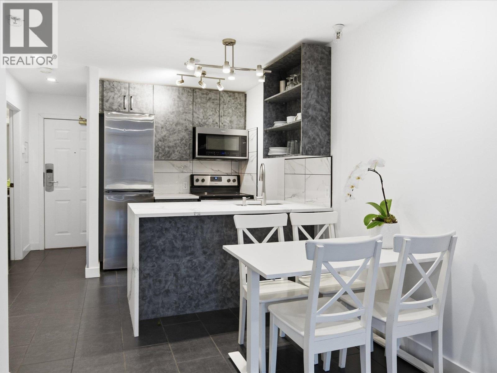 243 4350 Lorimer Road, Whistler, British Columbia  V8E 1A5 - Photo 4 - R3074646