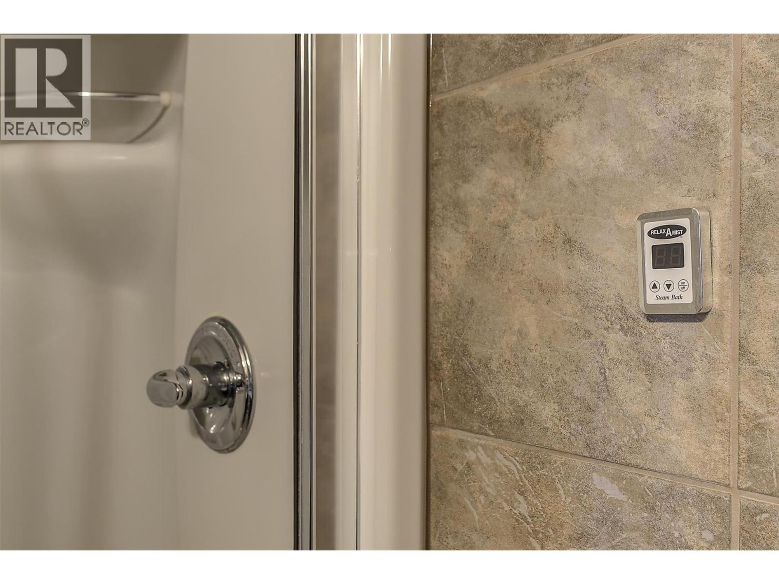 679 Devonian Avenue, Kelowna, British Columbia  V1W 5C2 - Photo 82 - 10357502