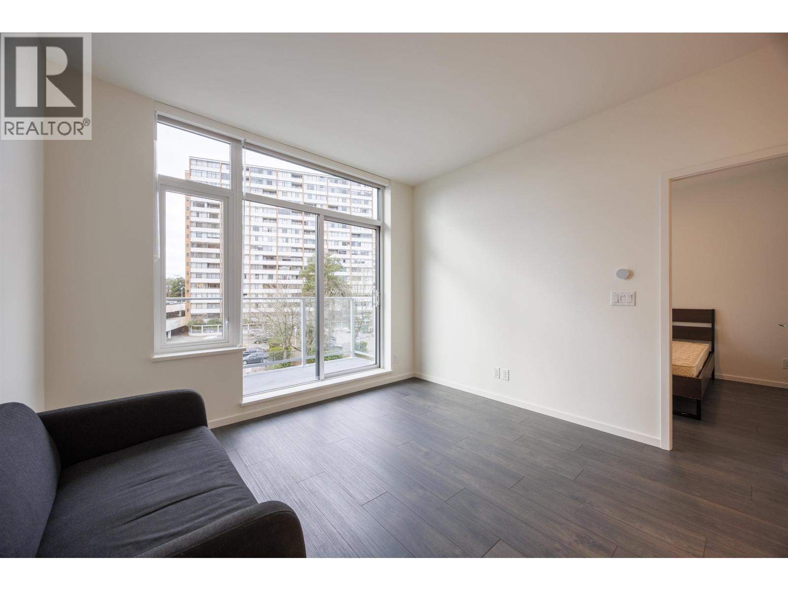 323 6500 Minoru Blvd, Richmond, British Columbia V6Y 0N2 - Photo 8 - R3074428